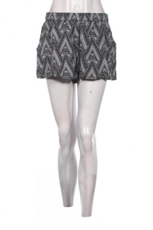 Damen Shorts H&M Divided, Größe M, Farbe Mehrfarbig, Preis € 10,00