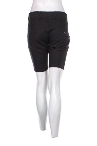 Damen Shorts Junona, Größe M, Farbe Schwarz, Preis 17,39 €