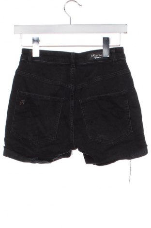 Pantaloni scurți de femei Kaporal, Mărime XS, Culoare Negru, Preț 80,99 Lei
