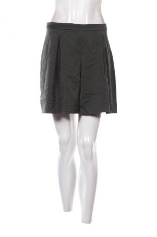 Damen Shorts Kookai, Größe L, Farbe Grün, Preis 24,99 €