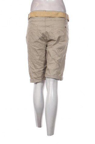 Damen Shorts Laura Di Sarpi, Größe XL, Farbe Beige, Preis 10,99 €