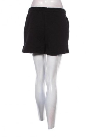 Damen Shorts MP, Größe M, Farbe Schwarz, Preis 23,53 €