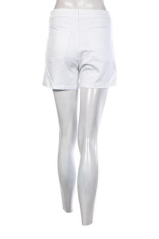 Pantaloni scurți de femei Mila, Mărime S, Culoare Multicolor, Preț 66,99 Lei