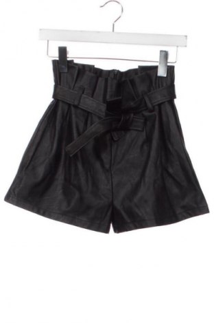Pantaloni scurți de femei NEW COLLECTION, Mărime XS, Culoare Negru, Preț 89,39 Lei