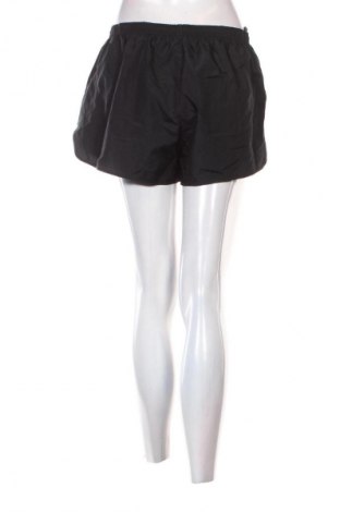Női rövidnadrág Nike, Méret XL, Szín Fekete, Ár 9 219 Ft