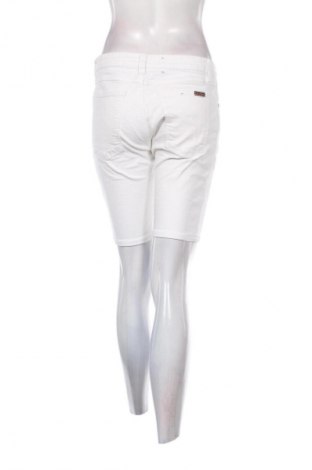 Dámské kraťasy  Nudie Jeans Co, Velikost XL, Barva Bílá, Cena  606,00 Kč