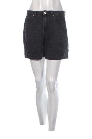 Pantaloni scurți de femei ONLY, Mărime M, Culoare Negru, Preț 55,99 Lei