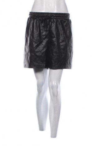 Dámské kraťasy  Pieces, Velikost XL, Barva Černá, Cena  329,00 Kč