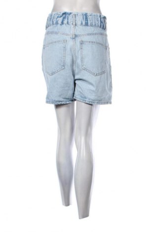 Damen Shorts Pull&Bear, Größe M, Farbe Blau, Preis 9,72 €