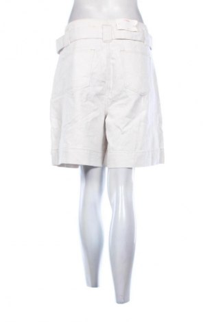 Damen Shorts S.Oliver, Größe M, Farbe Ecru, Preis € 53,99