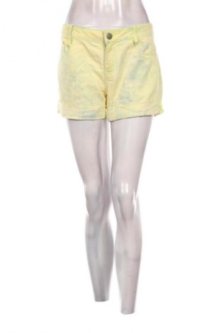 Damen Shorts S.Oliver, Größe M, Farbe Mehrfarbig, Preis 16,99 €