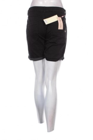 Pantaloni scurți de femei Unbranded, Mărime L, Culoare Negru, Preț 82,00 Lei