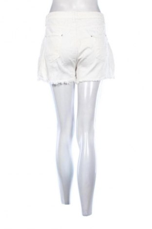 Pantaloni scurți de femei Unbranded, Mărime L, Culoare Multicolor, Preț 50,00 Lei
