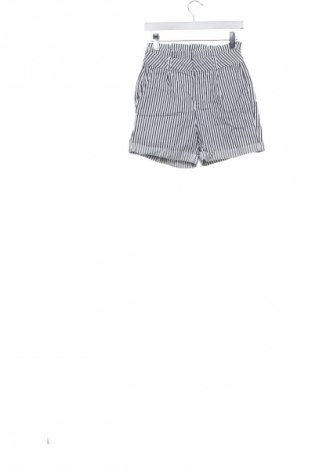 Damen Shorts Vero Moda, Größe XS, Farbe Mehrfarbig, Preis 9,99 €