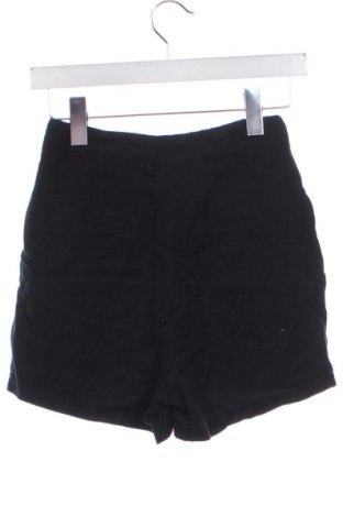 Γυναικείο κοντό παντελόνι Vero Moda, Μέγεθος XS, Χρώμα Μαύρο, Τιμή 10,00 €