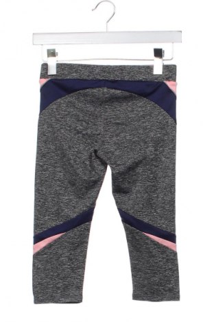 Pantaloni scurți de femei Zara, Mărime XXS, Culoare Gri, Preț 47,99 Lei