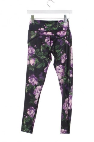 Dámské legíny  Adidas Originals, Velikost S, Barva Vícebarevné, Cena  549,00 Kč