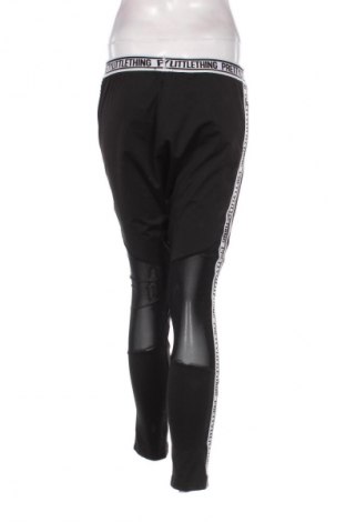 Damen Leggings Pretty Little Thing, Größe XL, Farbe Schwarz, Preis 9,72 €