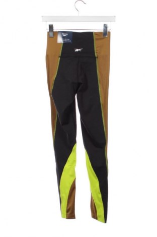 Dámské legíny  Reebok, Velikost XS, Barva Vícebarevné, Cena  975,00 Kč
