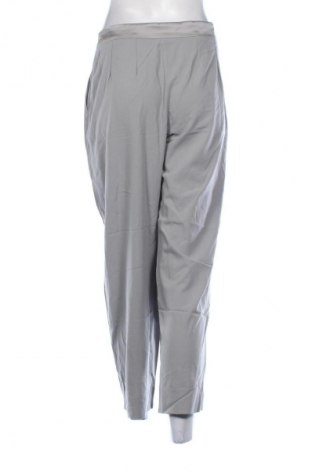 Pantaloni de femei Armani Collezioni, Mărime M, Culoare Gri, Preț 450,00 Lei