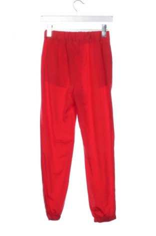 Damenhose Bershka, Größe S, Farbe Rot, Preis 14,83 €