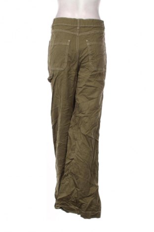 Damenhose Bershka, Größe M, Farbe Grün, Preis 20,99 €