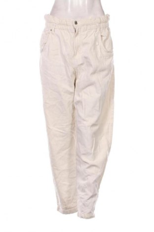 Női nadrág Bershka, Méret M, Szín Fehér, Ár 7 879 Ft