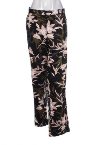 Damenhose Bpc Bonprix Collection, Größe 5XL, Farbe Mehrfarbig, Preis 27,70 €