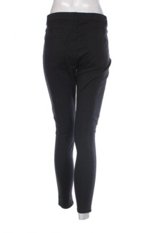 Damenhose Clockhouse, Größe L, Farbe Mehrfarbig, Preis € 20,99