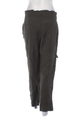 Damenhose H&M, Größe M, Farbe Grün, Preis 31,99 €