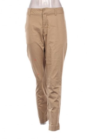 Pantaloni de femei Kaffe, Mărime XL, Culoare Maro, Preț 316,99 Lei