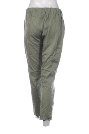 Damenhose NEW COLLECTION, Größe L, Farbe Grün, Preis € 28,99