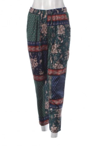 Pantaloni de femei Pretty Little Thing, Mărime S, Culoare Multicolor, Preț 71,99 Lei