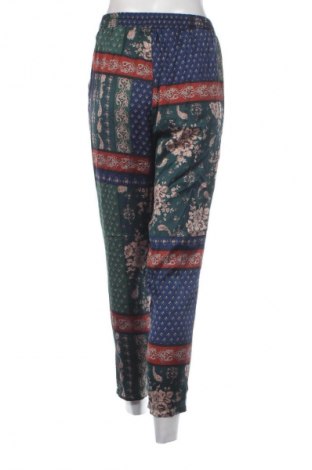 Pantaloni de femei Pretty Little Thing, Mărime S, Culoare Multicolor, Preț 71,99 Lei