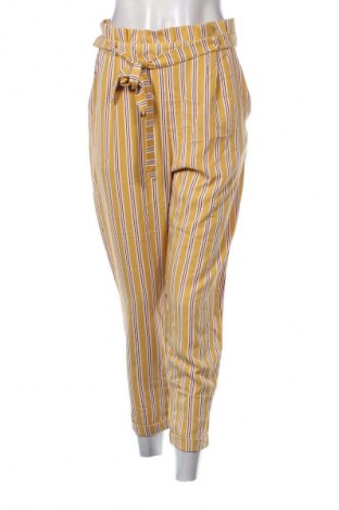 Damenhose Pull&Bear, Größe M, Farbe Mehrfarbig, Preis € 12,99