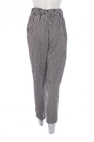 Damenhose Pull&Bear, Größe M, Farbe Mehrfarbig, Preis € 12,99