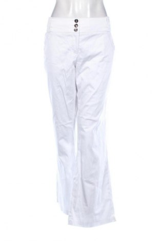 Damenhose Star, Größe XL, Farbe Weiß, Preis 15,35 €