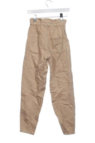 Pantaloni de femei Stradivarius, Mărime XS, Culoare Bej, Preț 98,99 Lei