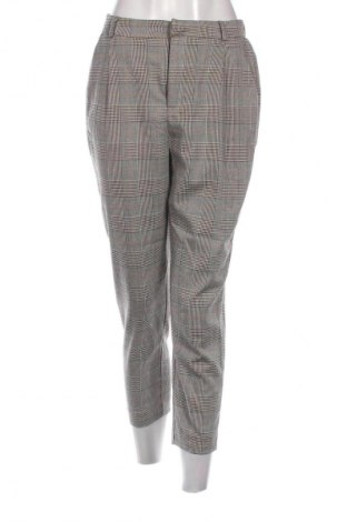 Damenhose Stradivarius, Größe M, Farbe Mehrfarbig, Preis 20,99 €