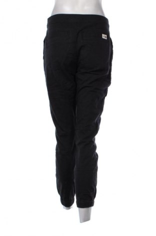 Pantaloni de femei The North Face, Mărime M, Culoare Negru, Preț 252,63 Lei