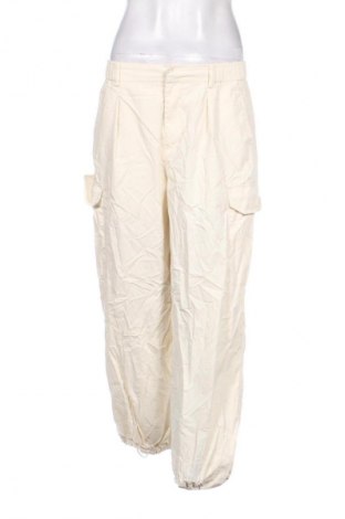 Pantaloni de femei Uniqlo, Mărime M, Culoare Ecru, Preț 139,99 Lei