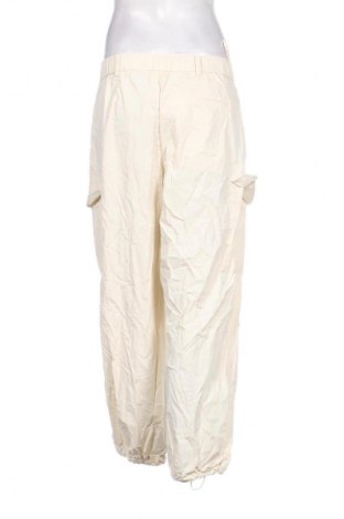 Pantaloni de femei Uniqlo, Mărime M, Culoare Ecru, Preț 139,99 Lei