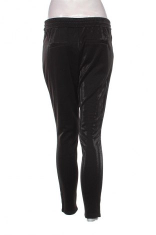 Női nadrág Vero Moda, Méret M, Szín Fekete, Ár 16 739 Ft