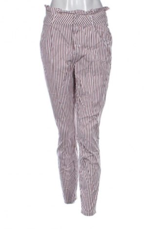 Pantaloni de femei Vero Moda, Mărime M, Culoare Multicolor, Preț 91,99 Lei