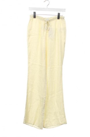 Damskie spodnie Zara, Rozmiar XS, Kolor Żółty, Cena 124,05 zł