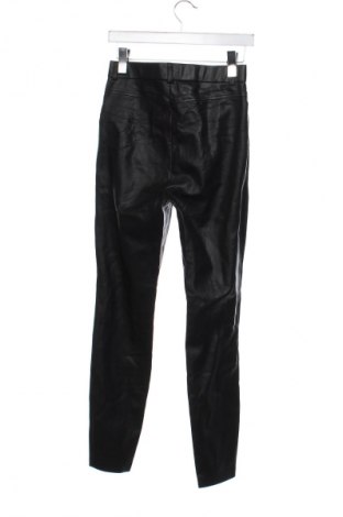 Pantaloni de femei Zara, Mărime M, Culoare Negru, Preț 91,99 Lei