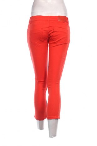 Pantaloni de femei Zara, Mărime M, Culoare Roșu, Preț 65,72 Lei