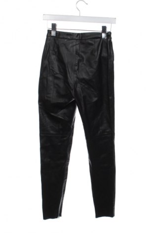 Γυναικείο παντελόνι Zara, Μέγεθος XS, Χρώμα Μαύρο, Τιμή 17,99 €