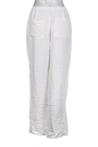 Pantaloni de femei Zara, Mărime M, Culoare Ecru, Preț 91,99 Lei