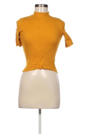 Dámský svetr Bershka, Velikost S, Barva Hnědá, Cena  469,00 Kč